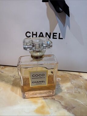 CHANEL Coco Mademoiselle Eau de Parfum Intense